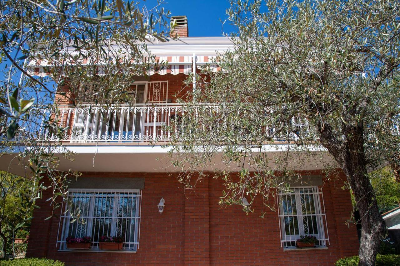 Villa La Rodina Диано Марина Екстериор снимка