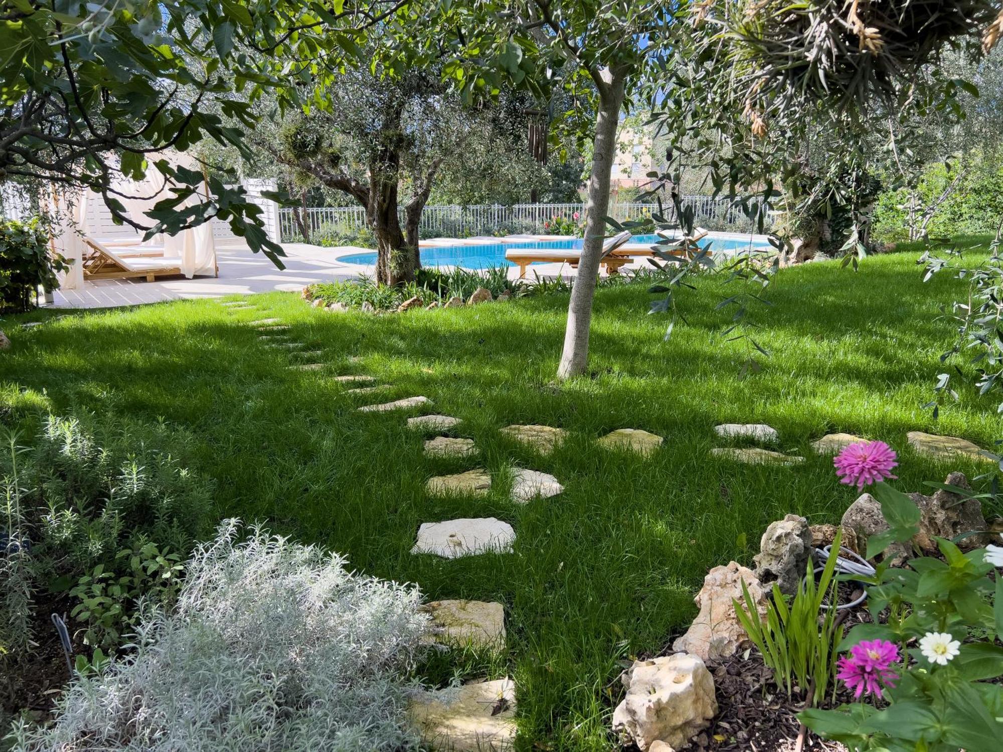 Villa La Rodina Диано Марина Екстериор снимка