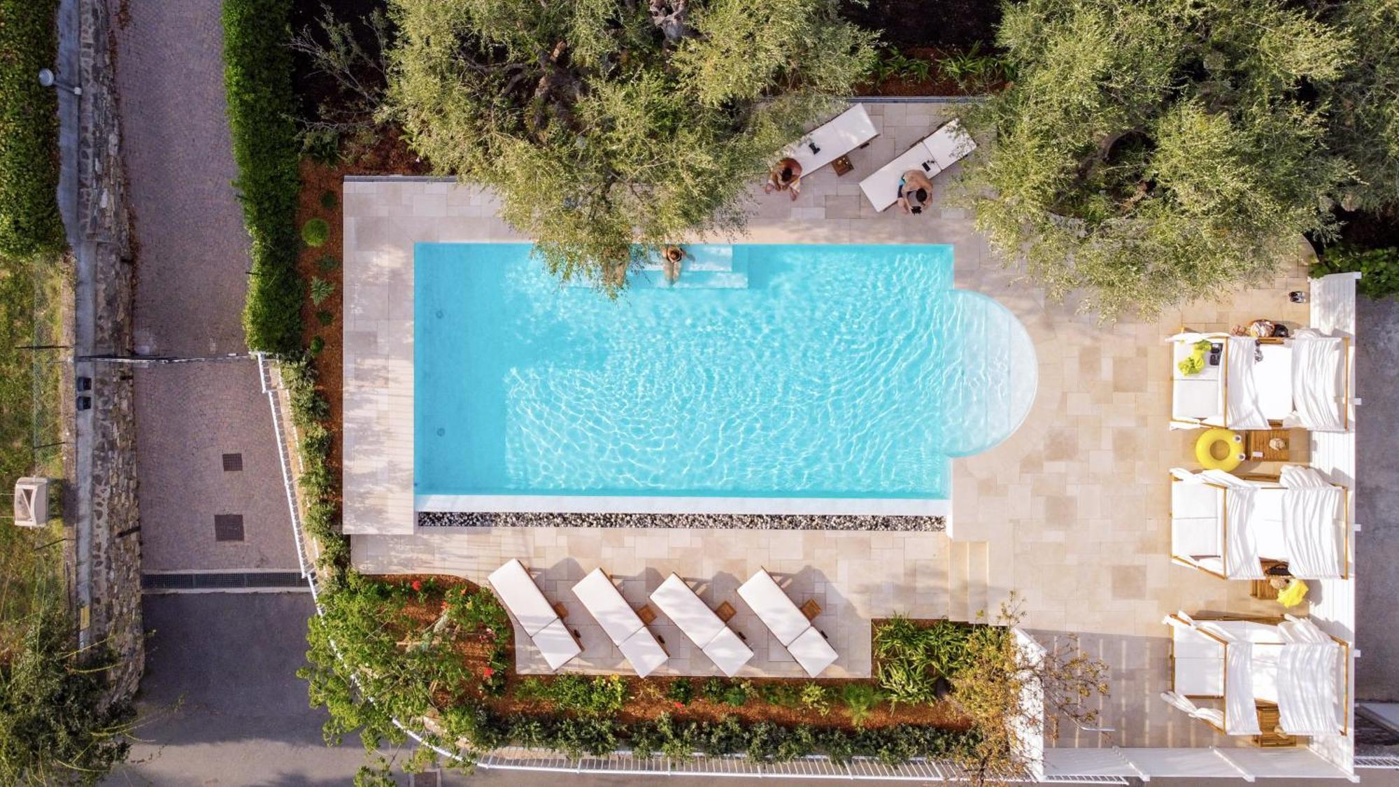 Villa La Rodina Диано Марина Екстериор снимка